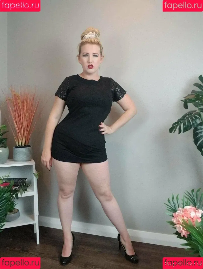 electralashes Onlyfans Photo Gallery 