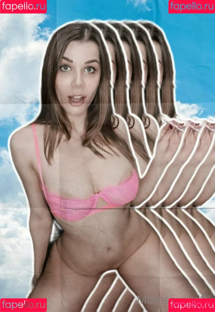 momsaysitsokey Onlyfans Photo Gallery 