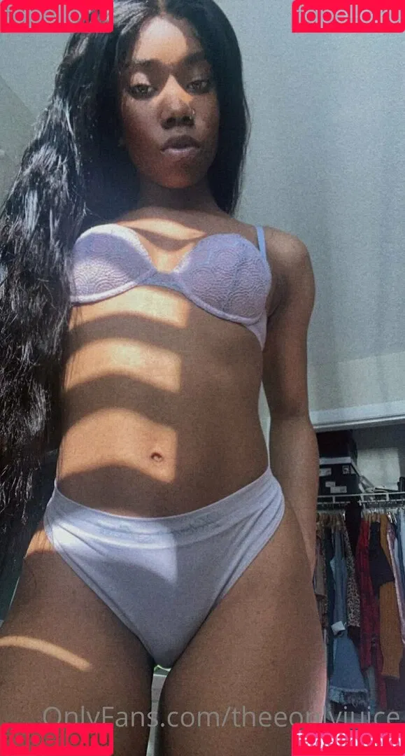 theeonlyjuice Onlyfans Photo Gallery 