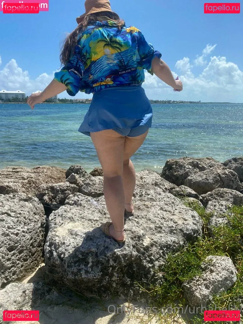 urbabelily Onlyfans Photo Gallery 