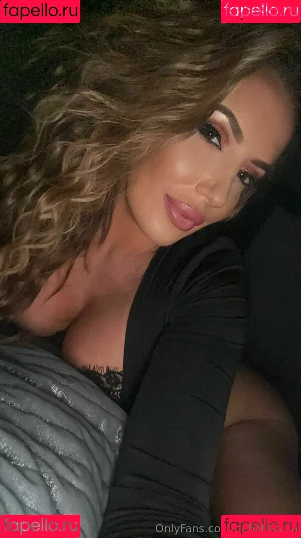 richelleryan Onlyfans Photo Gallery 