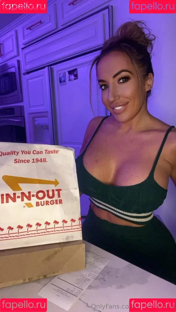 richelleryan Onlyfans Photo Gallery 