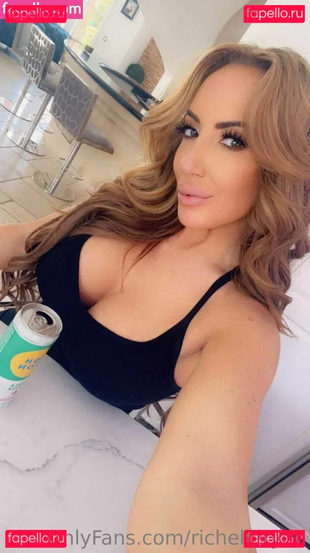 richelleryan Onlyfans Photo Gallery 