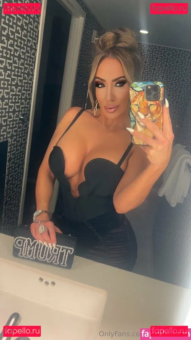 richelleryan Onlyfans Photo Gallery 
