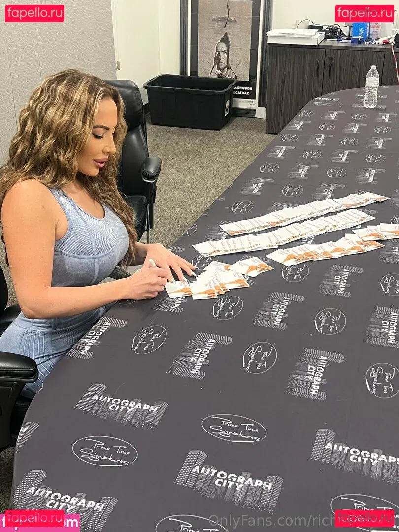 richelleryan Onlyfans Photo Gallery 