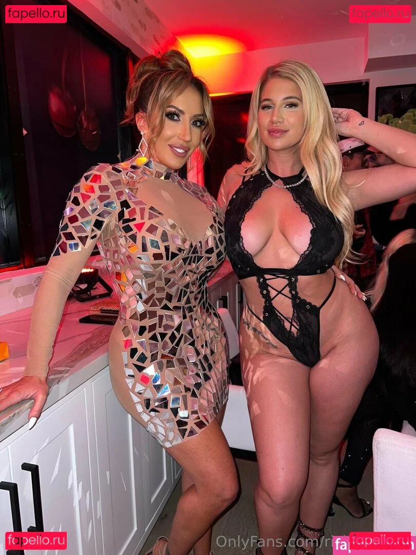 richelleryan Onlyfans Photo Gallery 