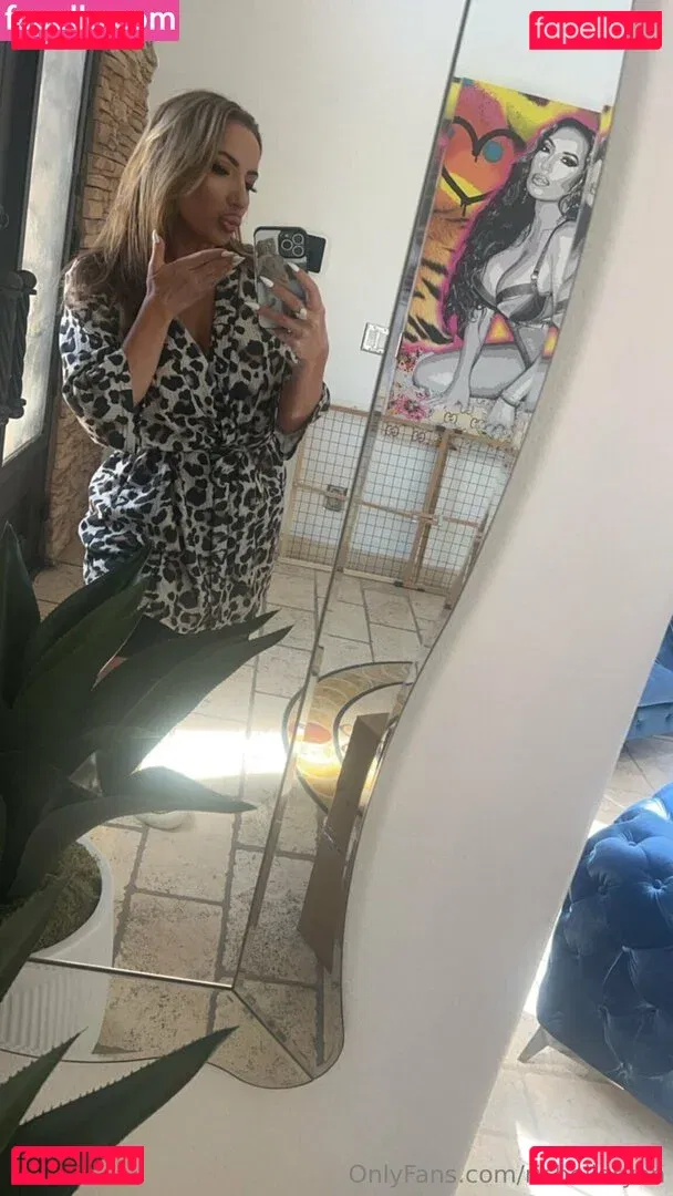 richelleryan Onlyfans Photo Gallery 