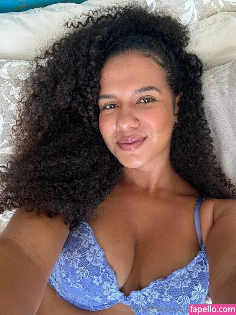 umshanny Onlyfans Photo Gallery 