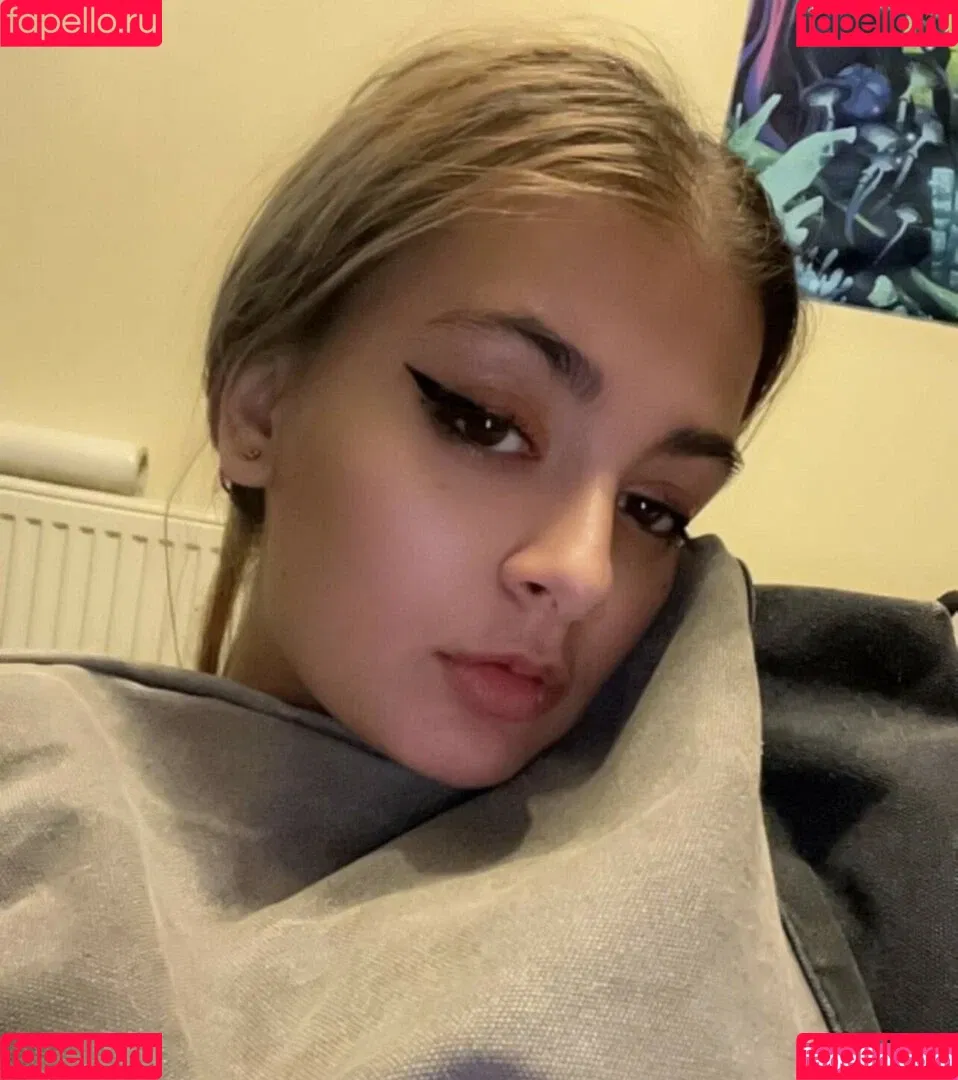 julia.foxy Onlyfans Photo Gallery 