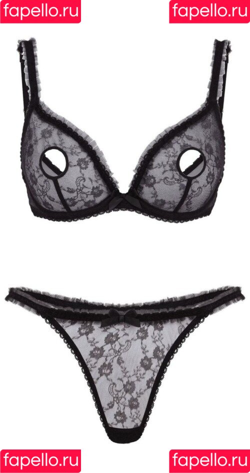 Full Frontal Nudity Onlyfans Photo Gallery 