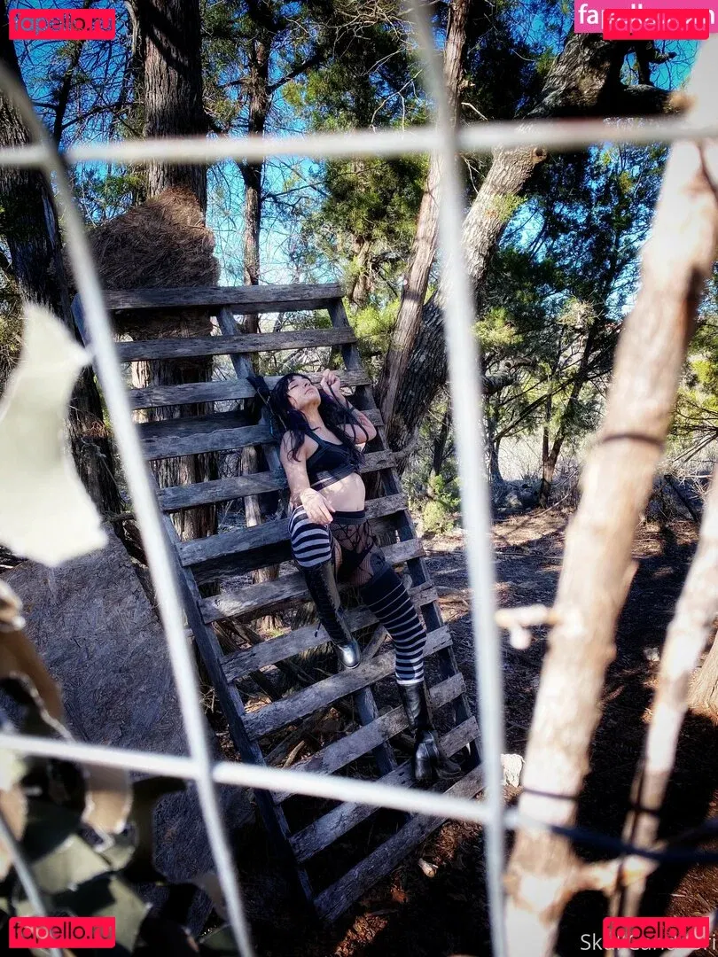 skullcandybri Onlyfans Photo Gallery 