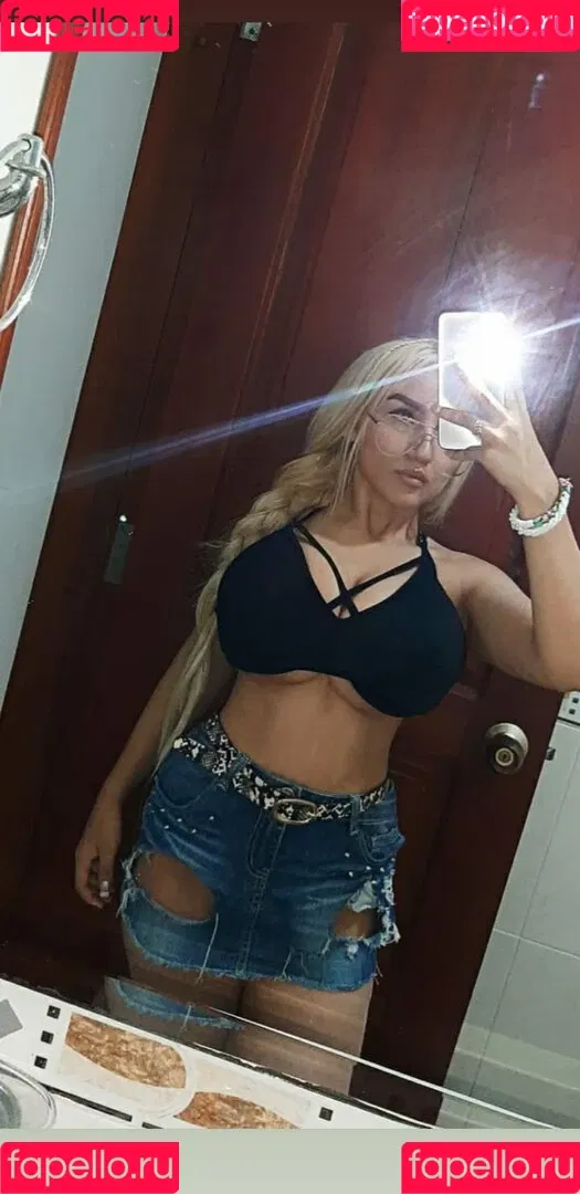 Sharonnikoll07 Onlyfans Photo Gallery 