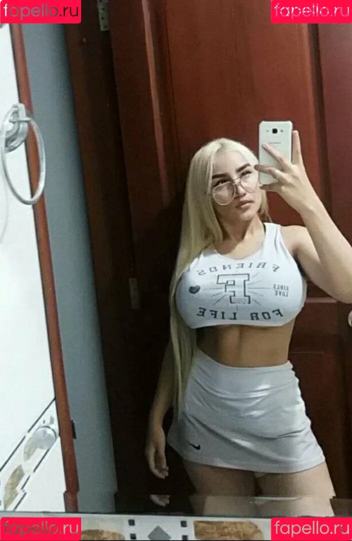 Sharonnikoll07 Onlyfans Photo Gallery 