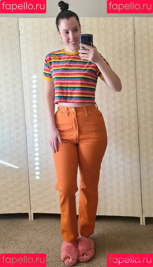 hipsgoddess Onlyfans Photo Gallery 