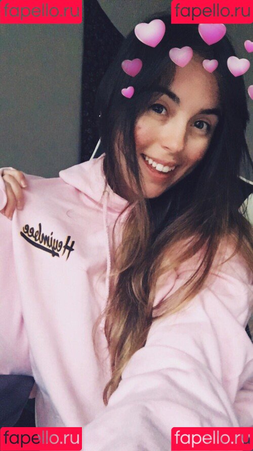 Heyimbee Onlyfans Photo Gallery 