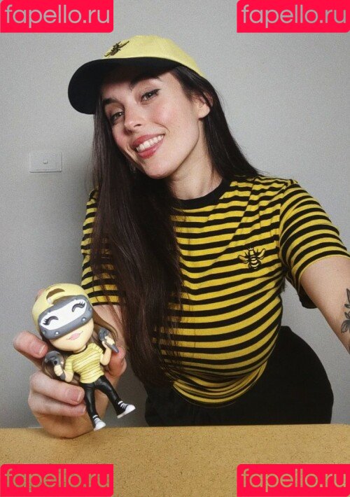 Heyimbee Onlyfans Photo Gallery 