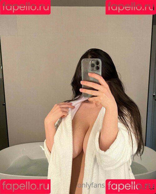 Heyimbee Onlyfans Photo Gallery 