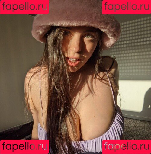 Heyimbee Onlyfans Photo Gallery 