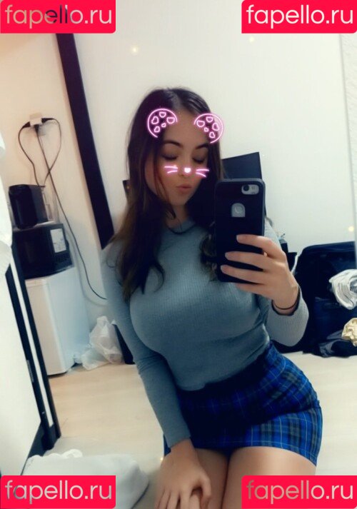 Heyimbee Onlyfans Photo Gallery 