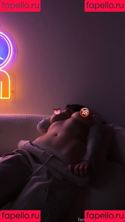 Heyimbee Onlyfans Photo Gallery 