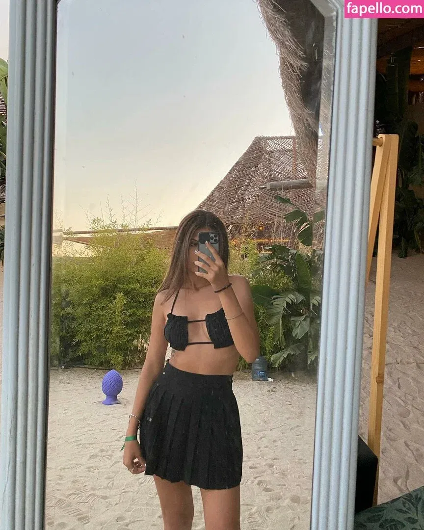 Zeynep Kurubacak Onlyfans Photo Gallery 