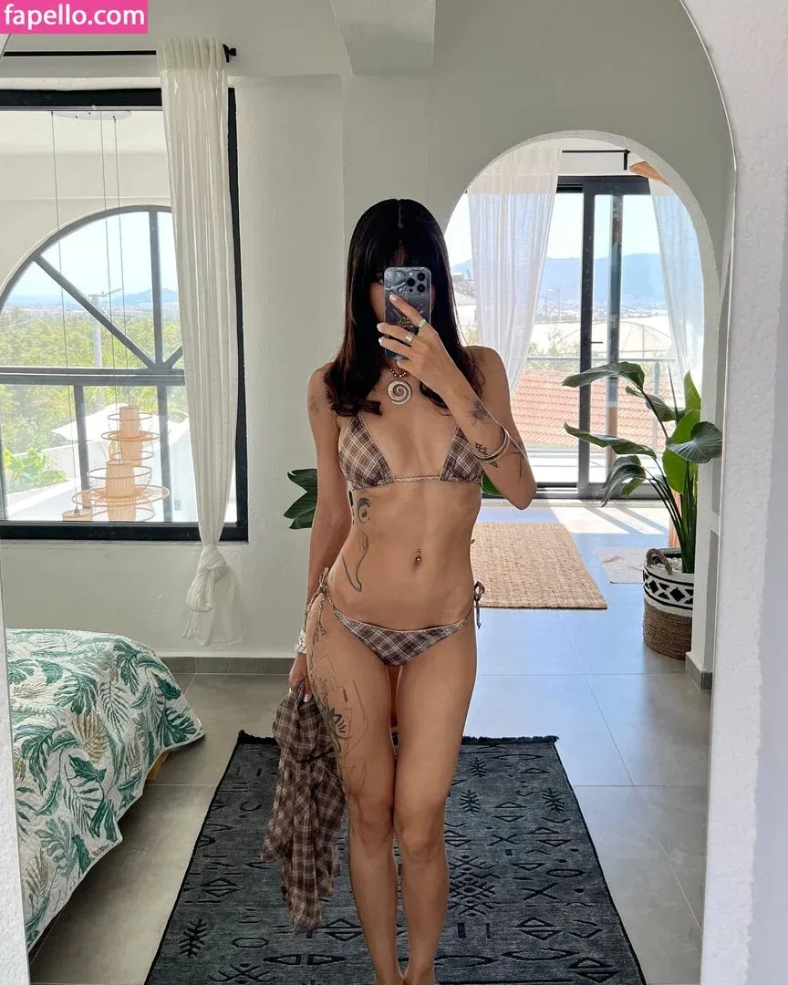 Zeynep Kurubacak Onlyfans Photo Gallery 