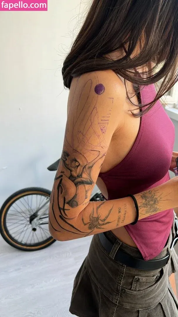 Zeynep Kurubacak Onlyfans Photo Gallery 