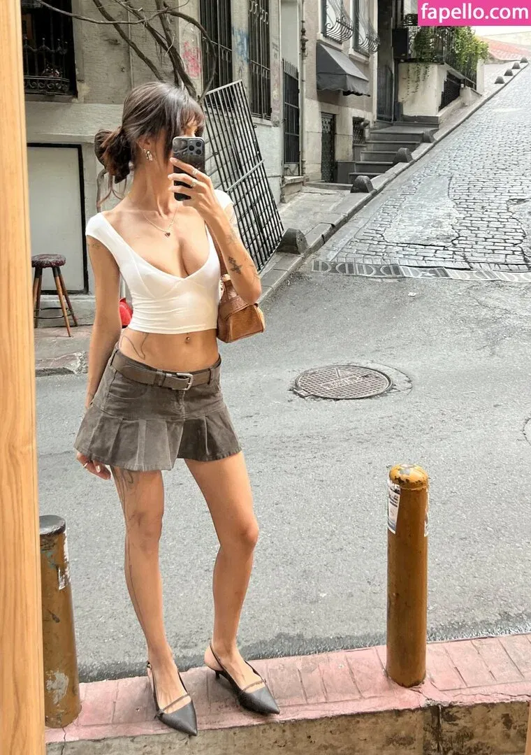 Zeynep Kurubacak Onlyfans Photo Gallery 