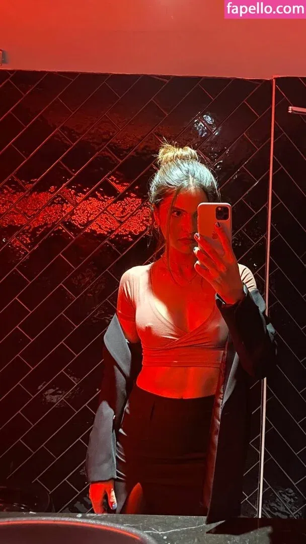 Zeynep Kurubacak Onlyfans Photo Gallery 