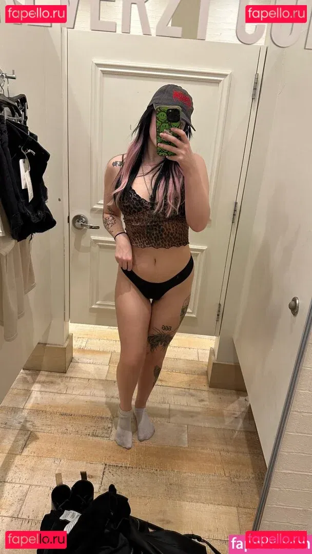 k4iley Onlyfans Photo Gallery 