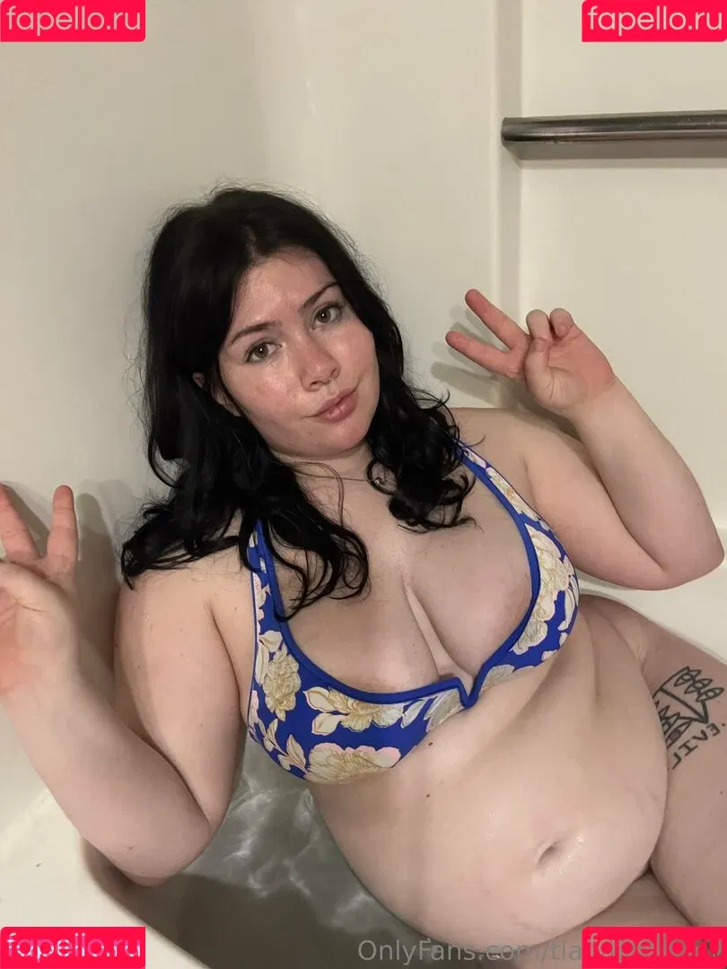 tianastummy Onlyfans Photo Gallery 