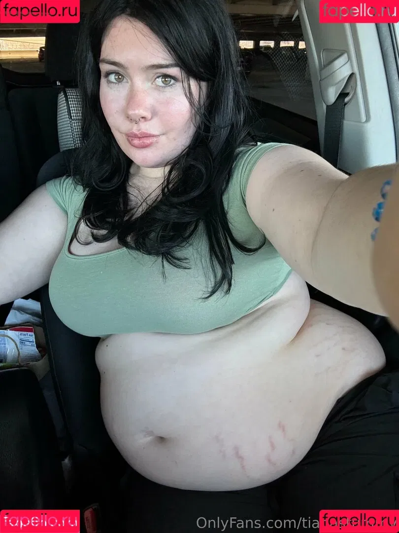 tianastummy Onlyfans Photo Gallery 