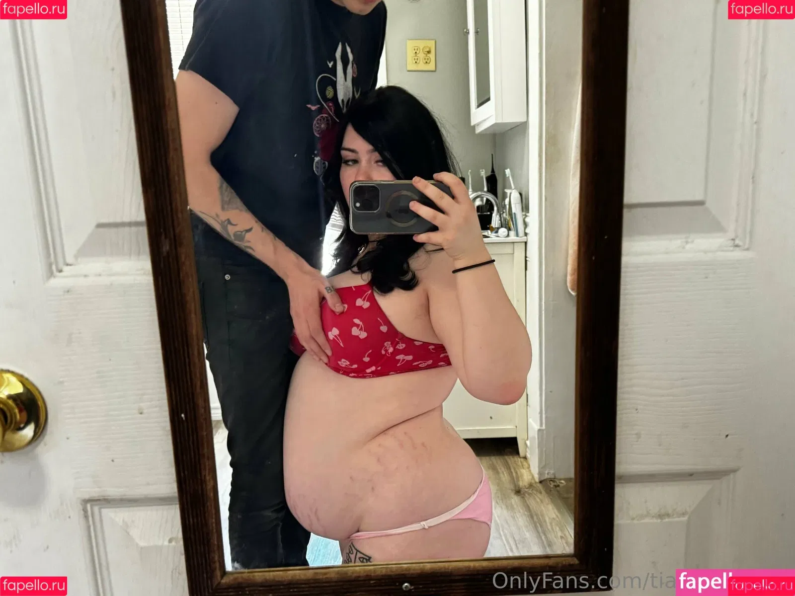 tianastummy Onlyfans Photo Gallery 