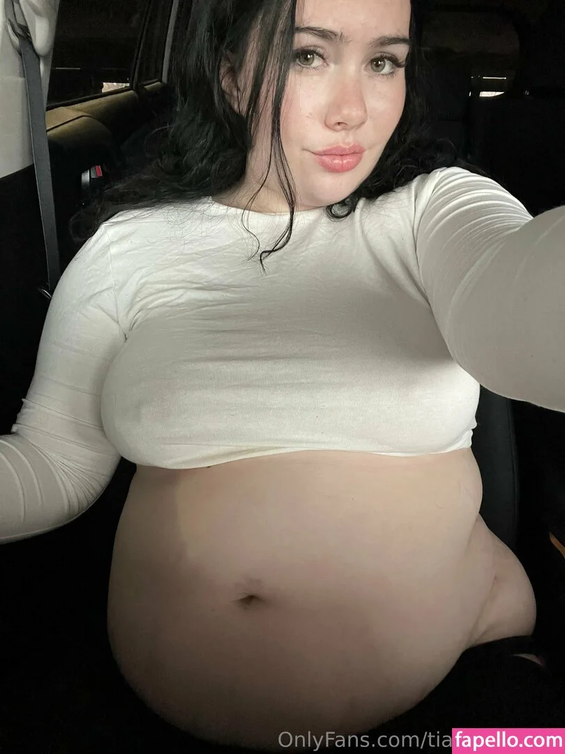 tianastummy Onlyfans Photo Gallery 