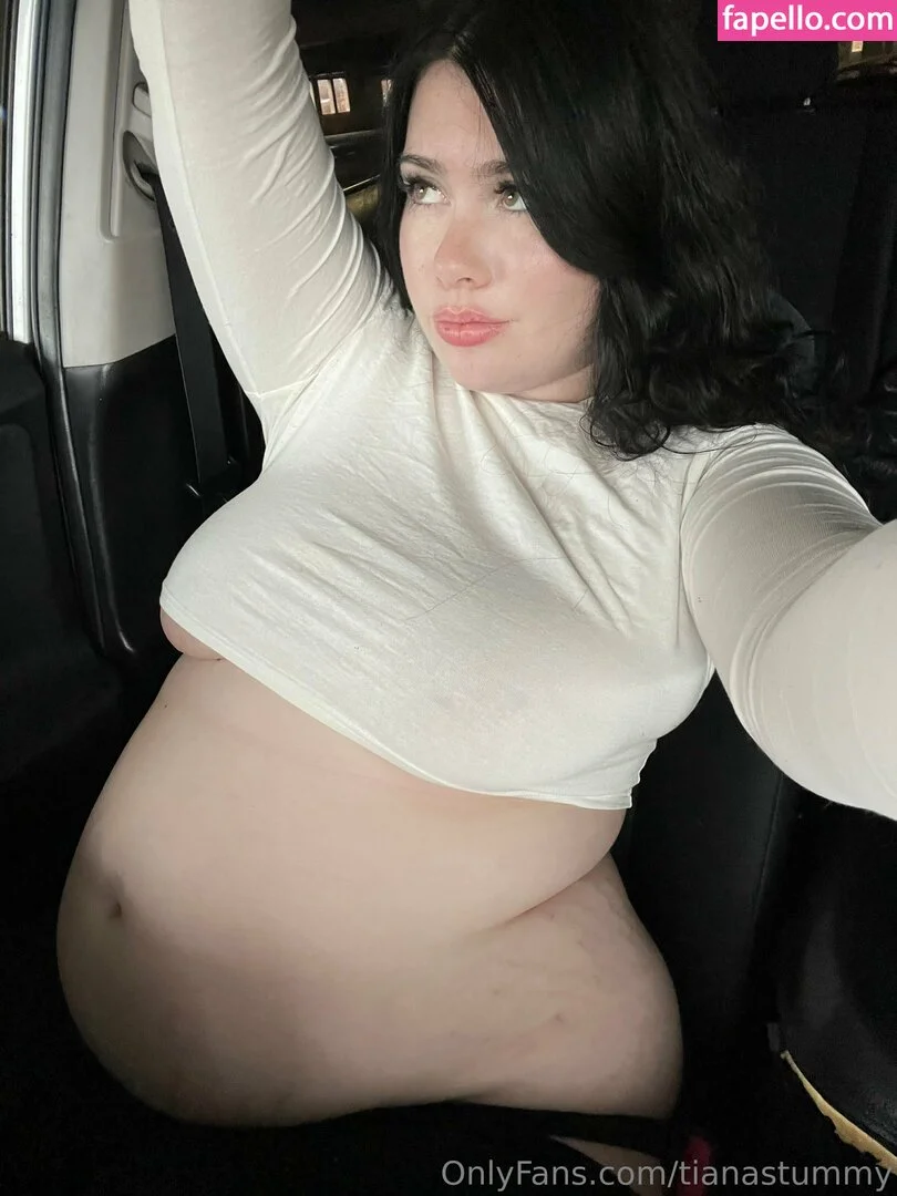 tianastummy Onlyfans Photo Gallery 