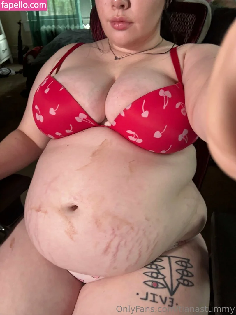 tianastummy Onlyfans Photo Gallery 