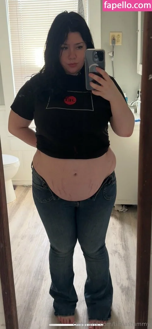 tianastummy Onlyfans Photo Gallery 