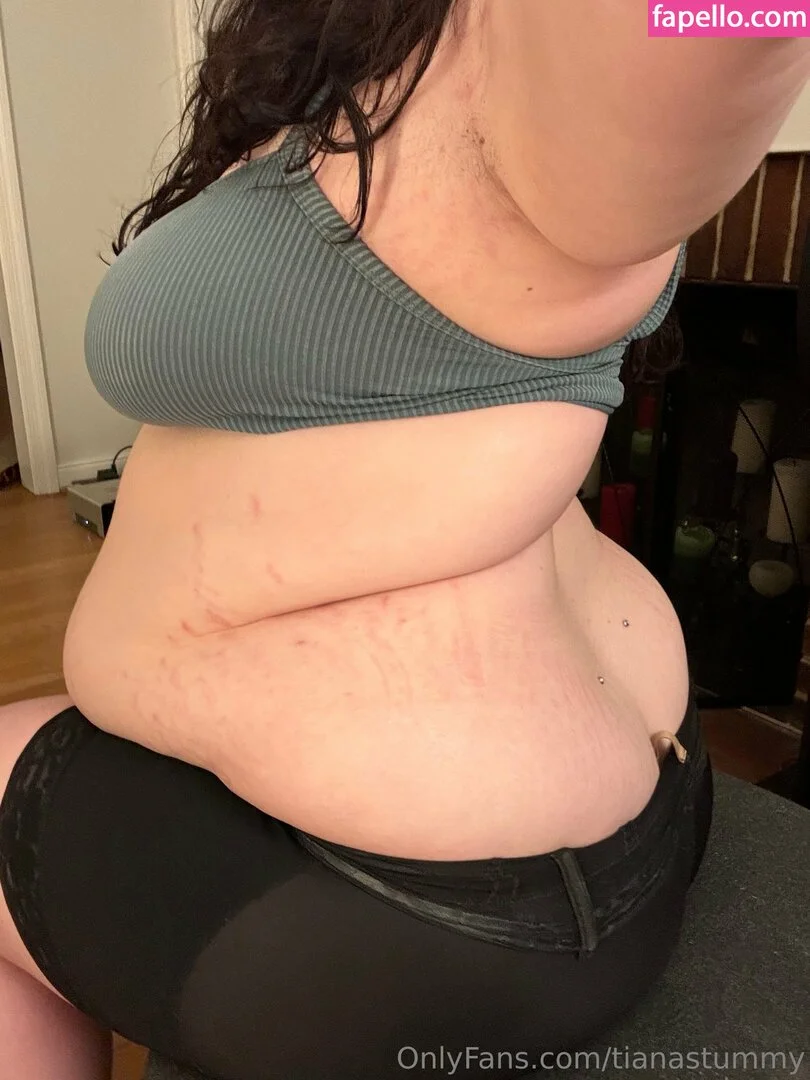 tianastummy Onlyfans Photo Gallery 