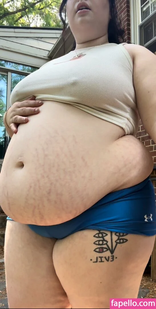 tianastummy Onlyfans Photo Gallery 