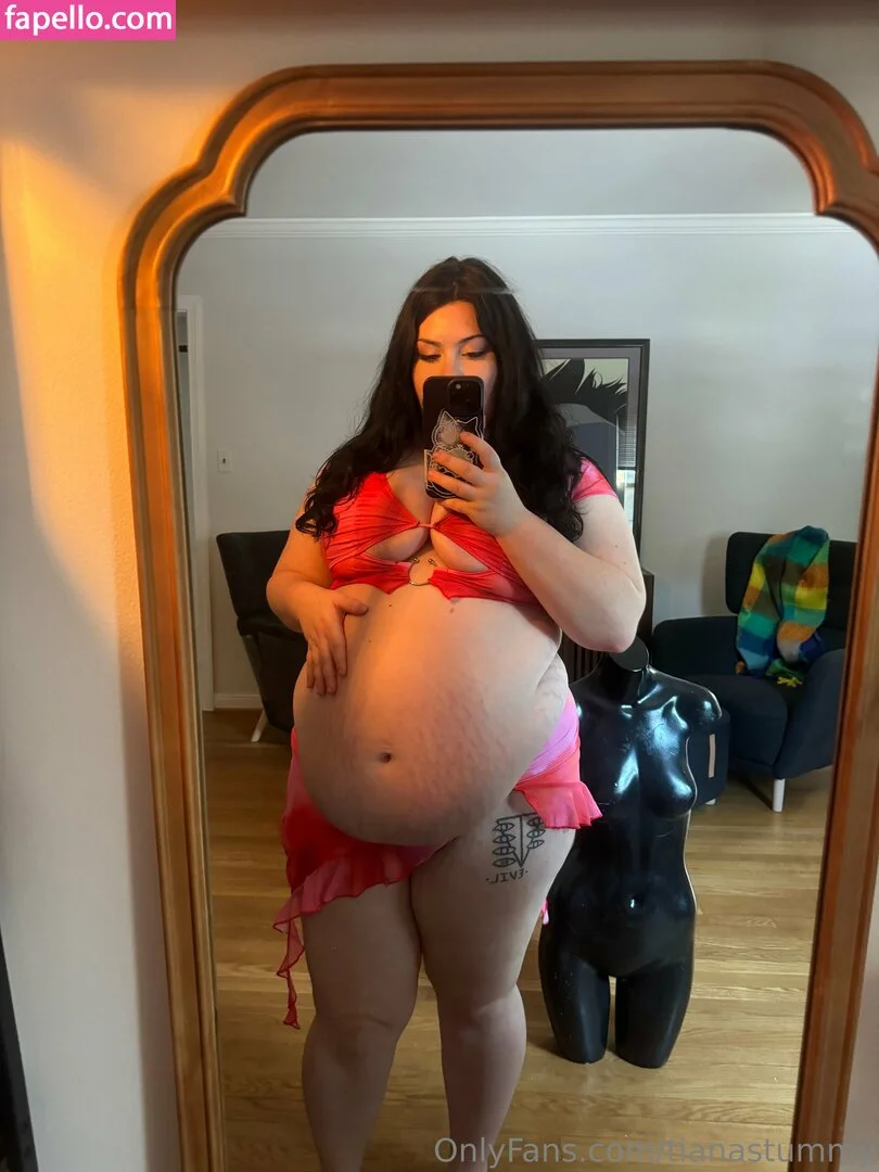 tianastummy Onlyfans Photo Gallery 
