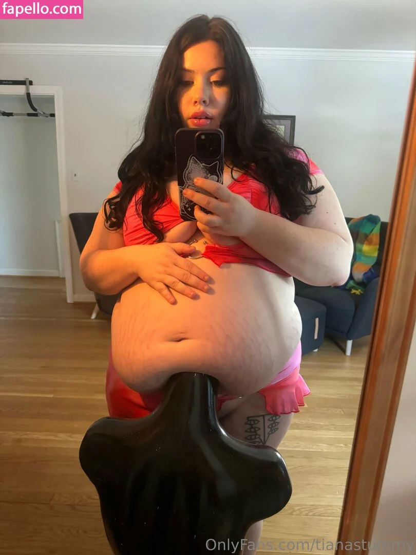 tianastummy Onlyfans Photo Gallery 