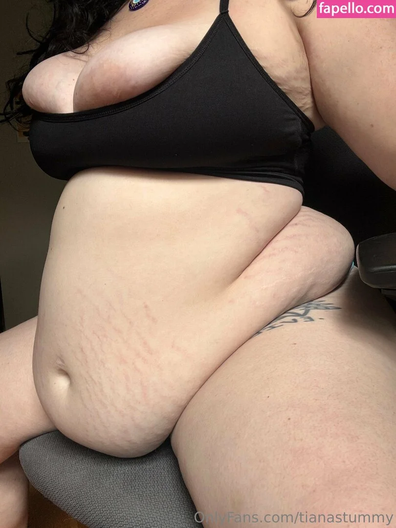 tianastummy Onlyfans Photo Gallery 