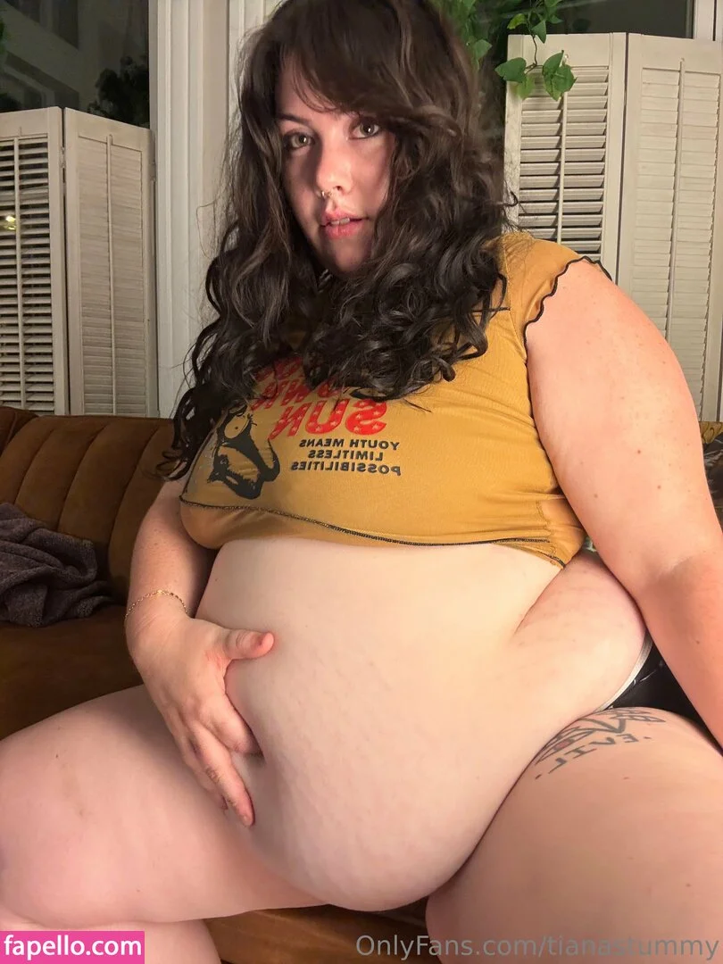 tianastummy Onlyfans Photo Gallery 