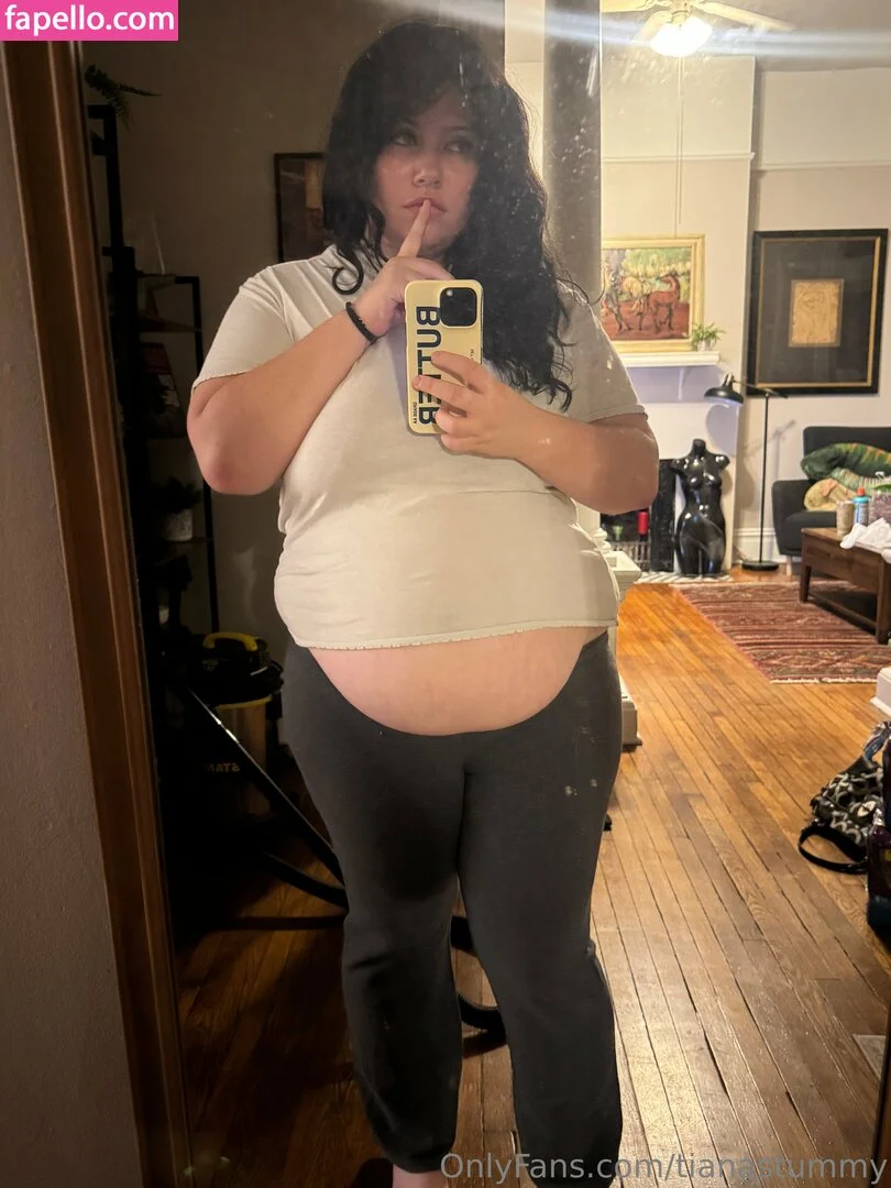 tianastummy Onlyfans Photo Gallery 
