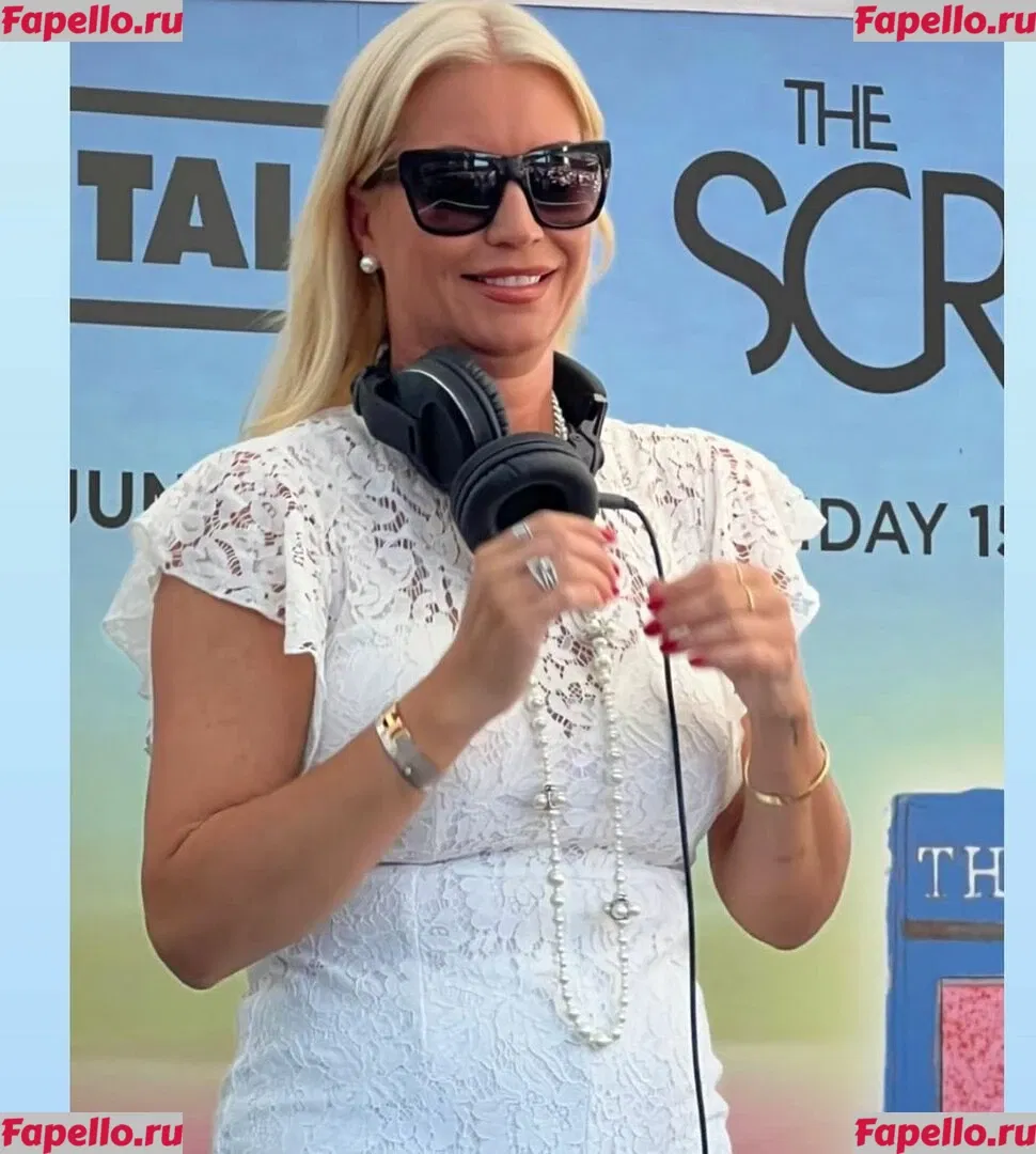Denise Van Outen Onlyfans Photo Gallery 