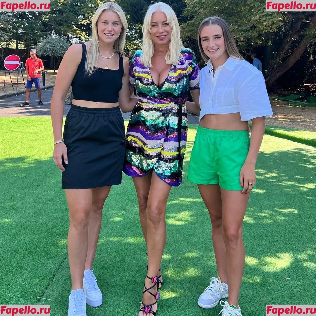 Denise Van Outen Onlyfans Photo Gallery 