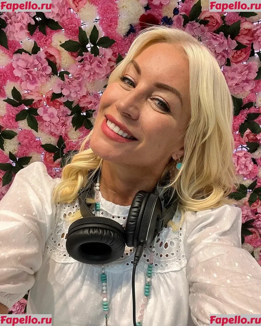 Denise Van Outen Onlyfans Photo Gallery 