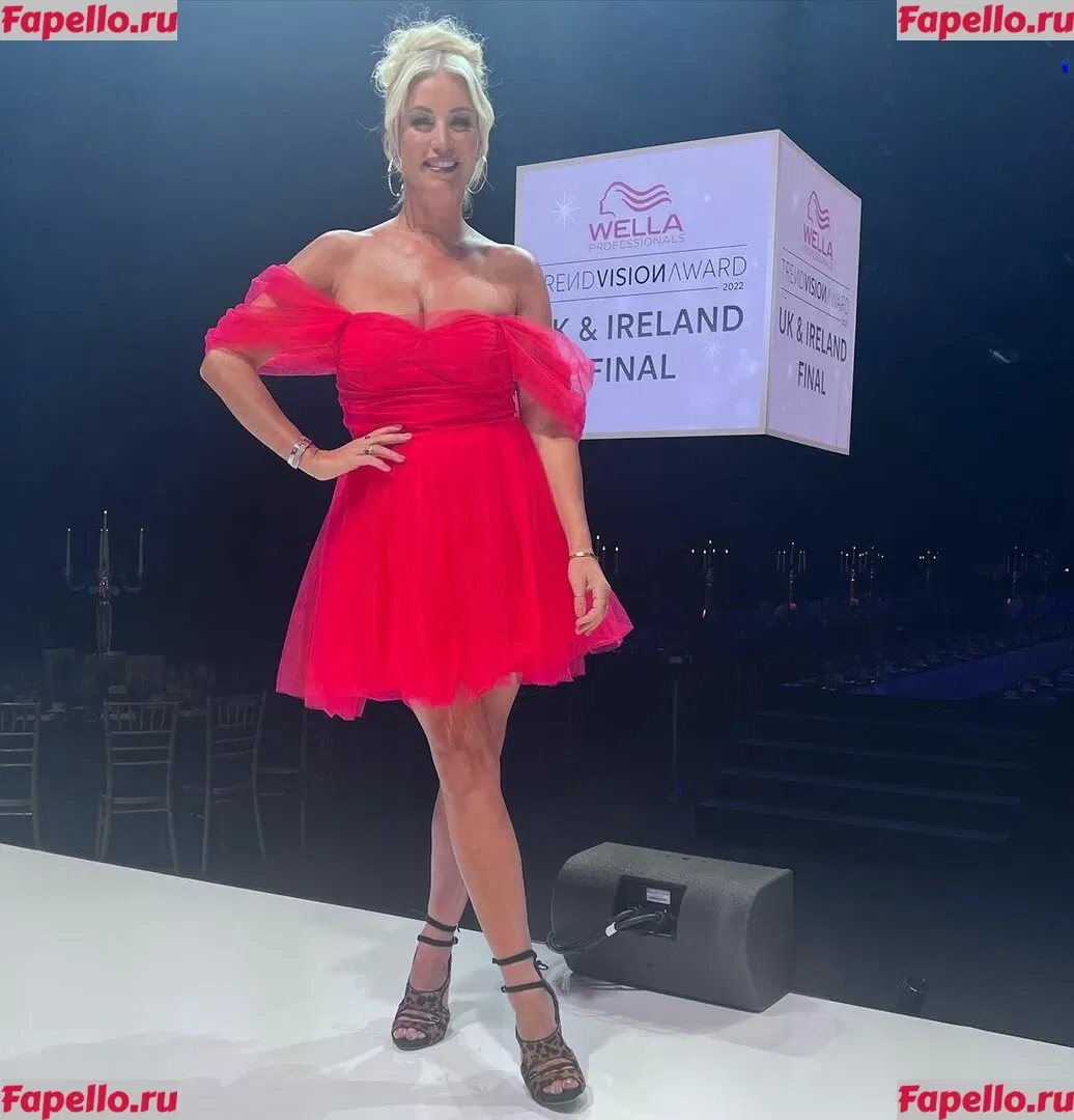 Denise Van Outen Onlyfans Photo Gallery 