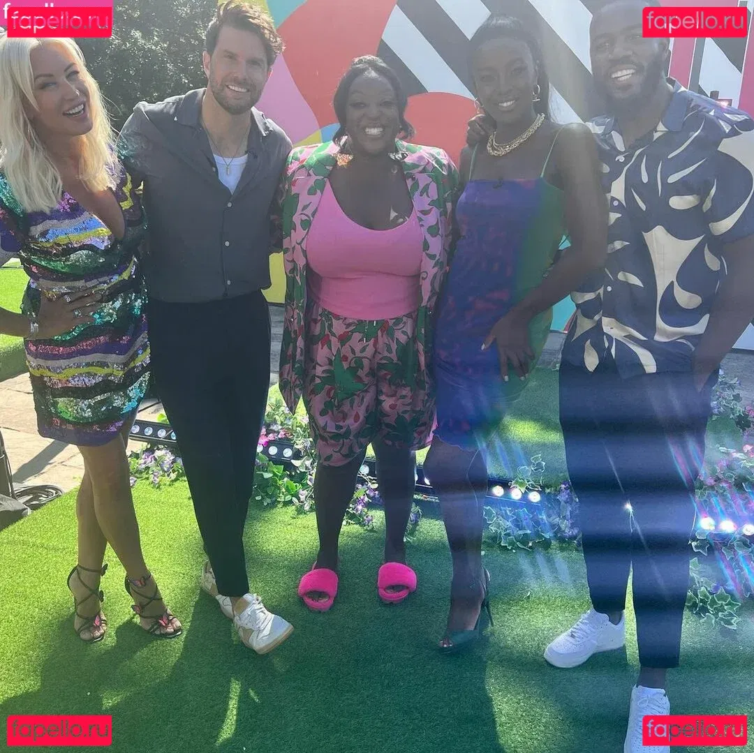 Denise Van Outen Onlyfans Photo Gallery 