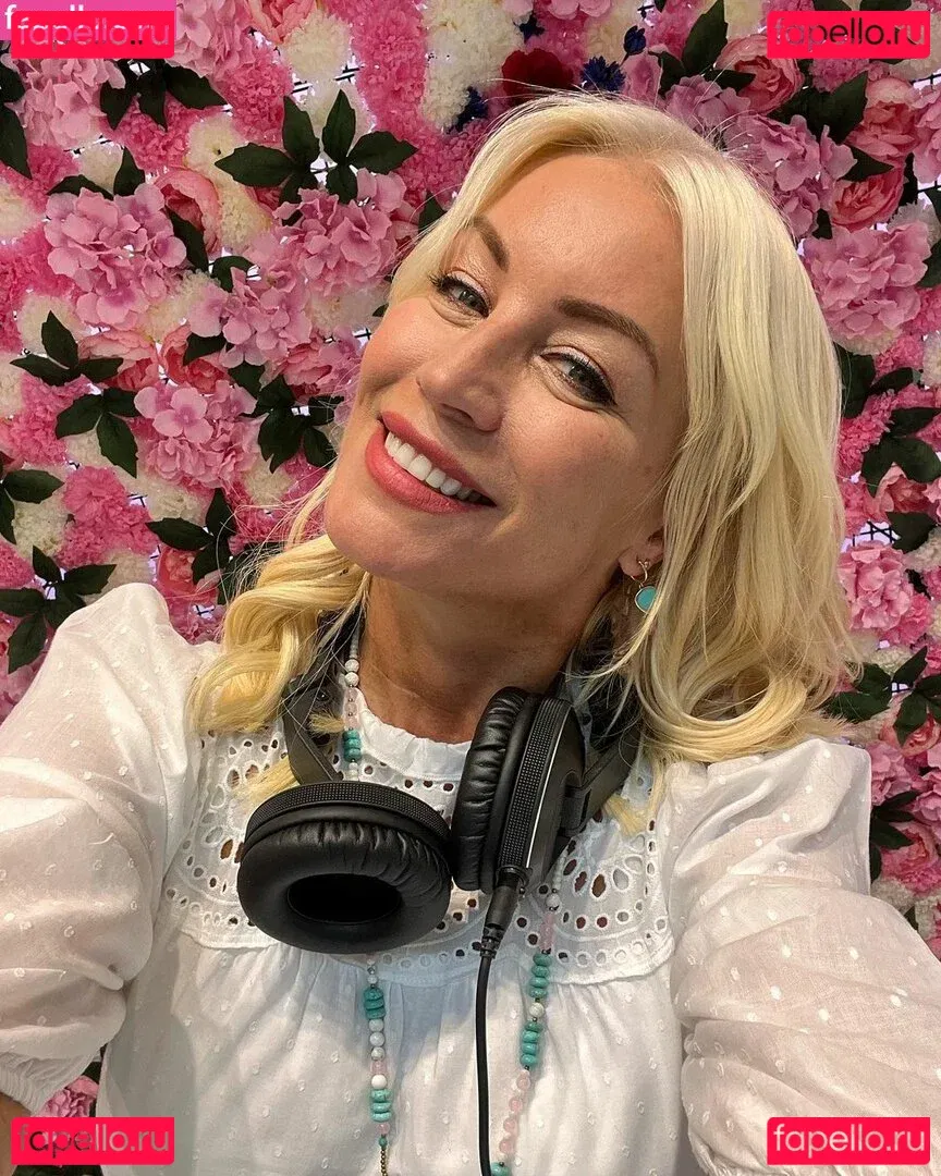 Denise Van Outen Onlyfans Photo Gallery 